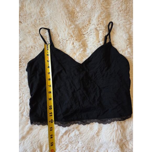 Victoria's Secret Black Lacey Cropped V Neck Cami Size Large NWT - Picture 3 of 6